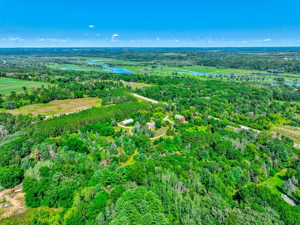 12860 Saint Croix Trail Stillwater, MN 55082