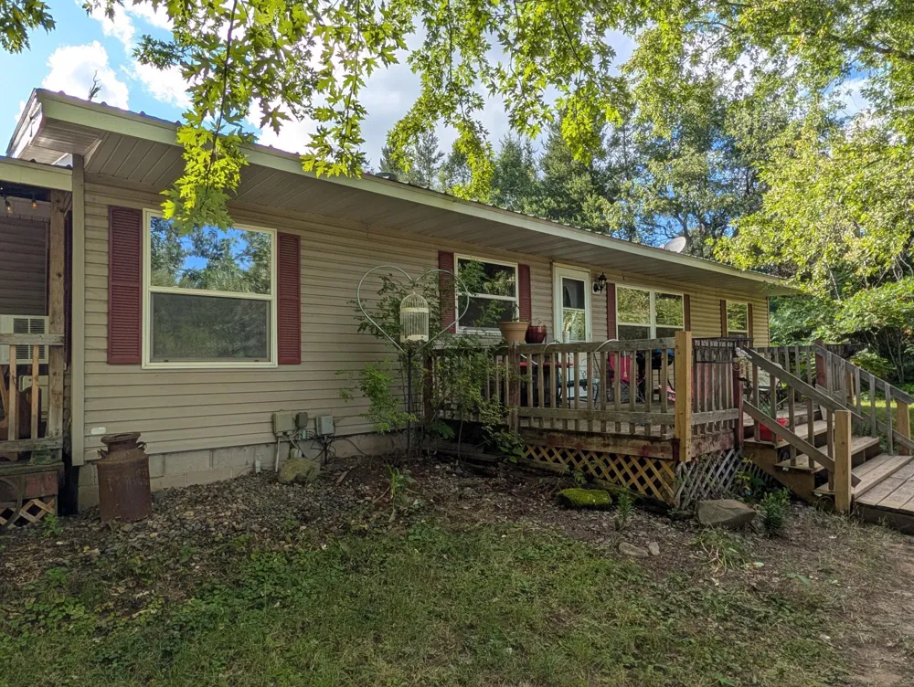 53085 Dupuis Road Sandstone, MN 55072