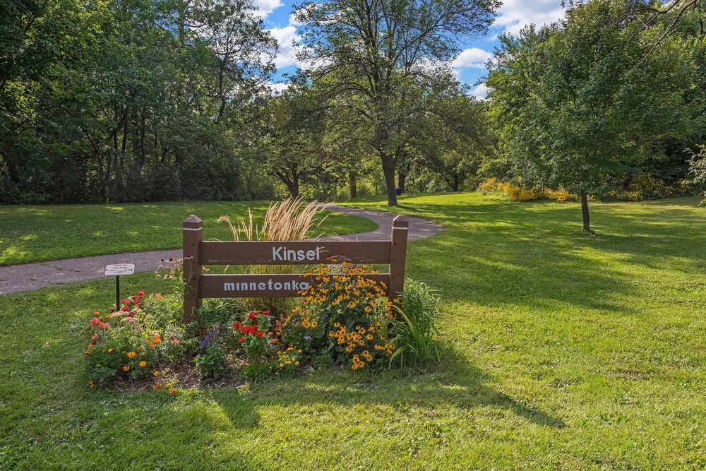 15517 Excelsior Boulevard Minnetonka, MN 55345