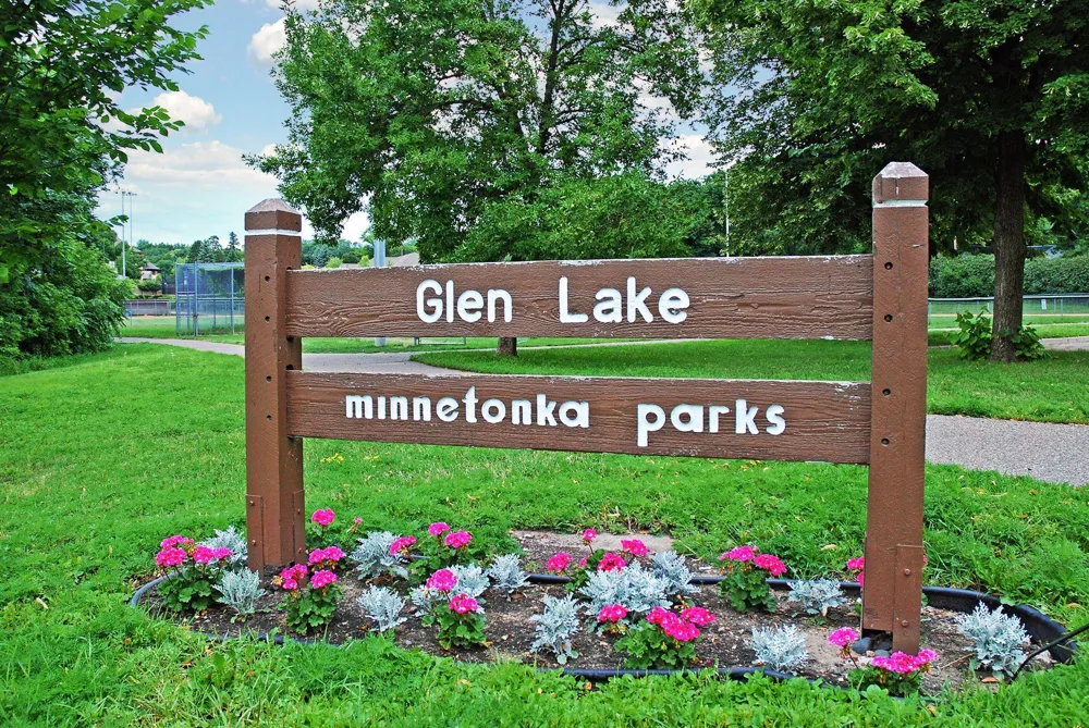 15517 Excelsior Boulevard Minnetonka, MN 55345