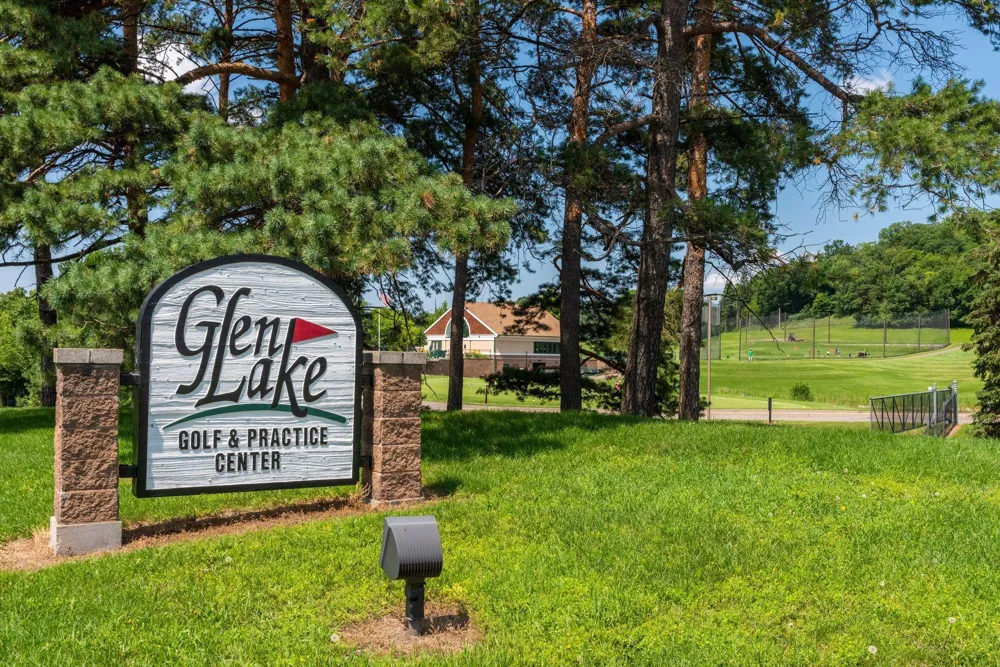 15517 Excelsior Boulevard Minnetonka, MN 55345