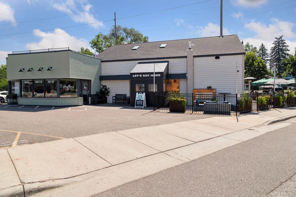 15517 Excelsior Boulevard Minnetonka, MN 55345