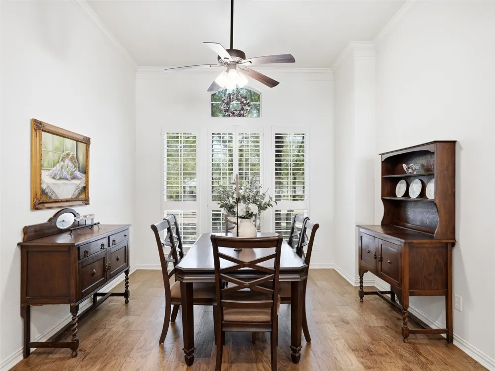 156 S Fork Drive Hudson Oaks, TX 76087