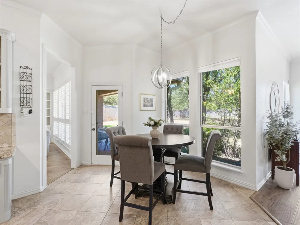 156 S Fork Drive Hudson Oaks, TX 76087