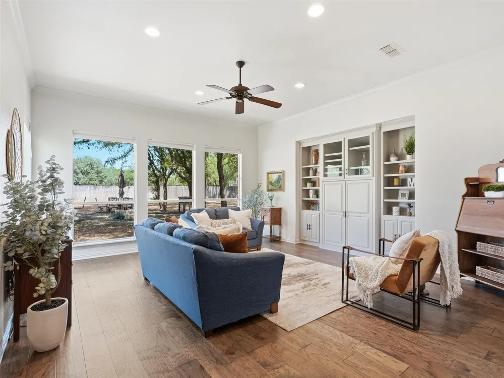 156 S Fork Drive Hudson Oaks, TX 76087