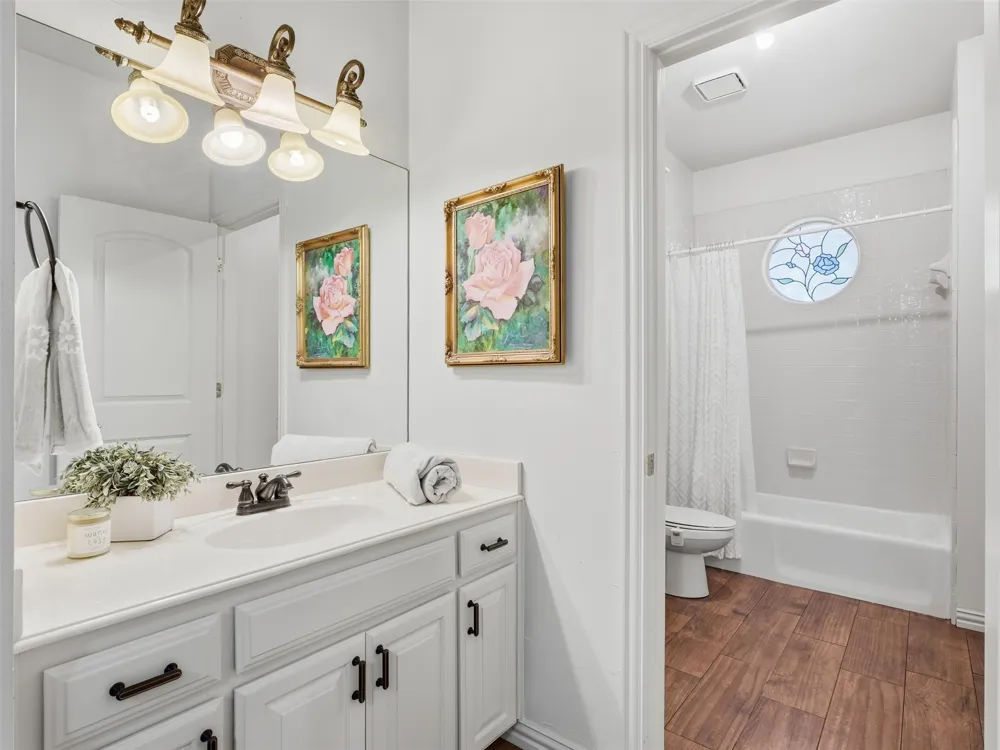 156 S Fork Drive Hudson Oaks, TX 76087