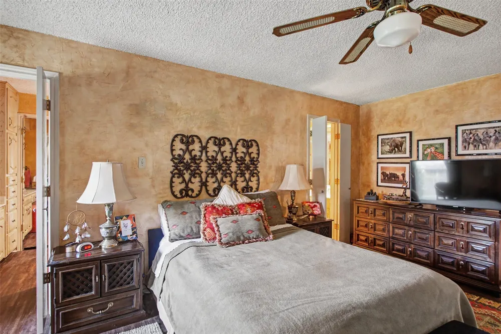6717 River Bend Road Fort Worth, TX 76132