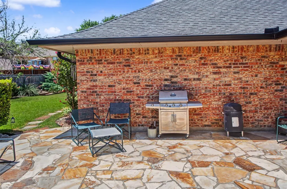 6717 River Bend Road Fort Worth, TX 76132