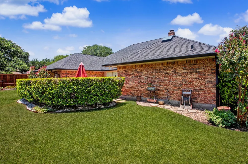 6717 River Bend Road Fort Worth, TX 76132