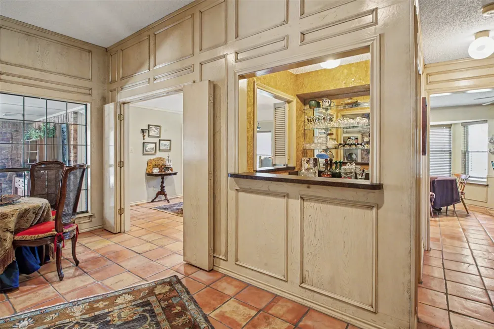 6717 River Bend Road Fort Worth, TX 76132