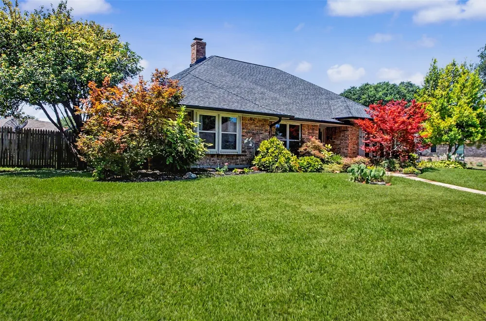 6717 River Bend Road Fort Worth, TX 76132