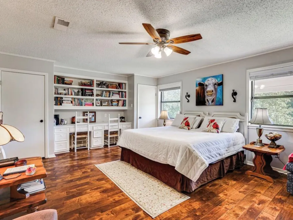 601 E Collard Street Madisonville, TX 77864