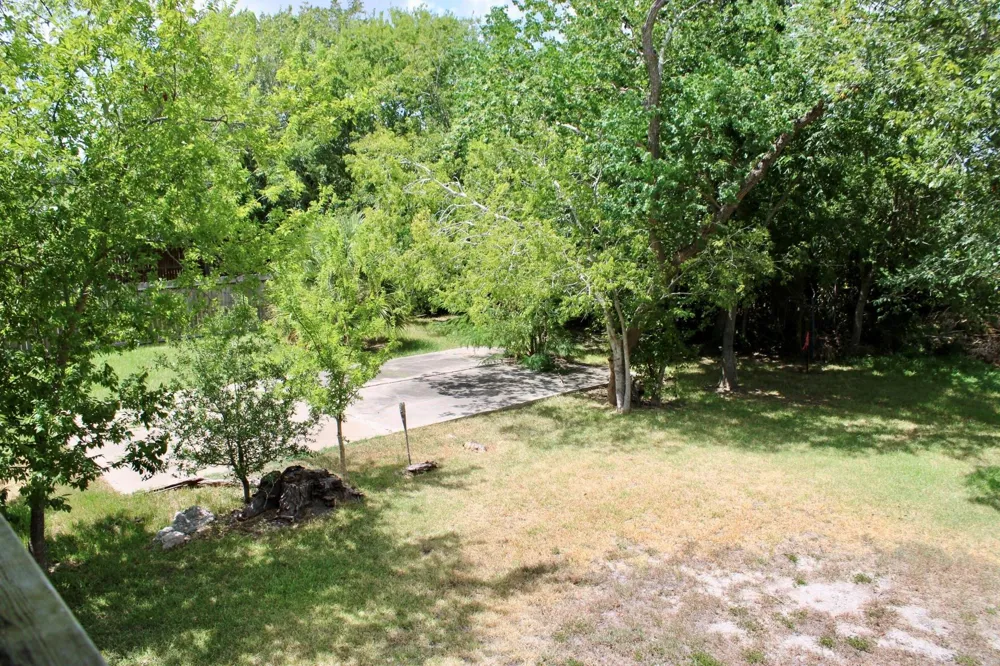 219 W 5th Street Kemah, TX 77565