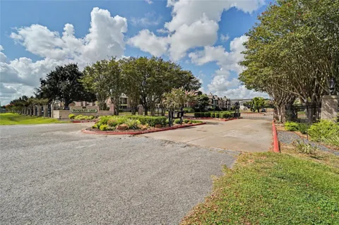 18800 Egret Bay Boulevard #609