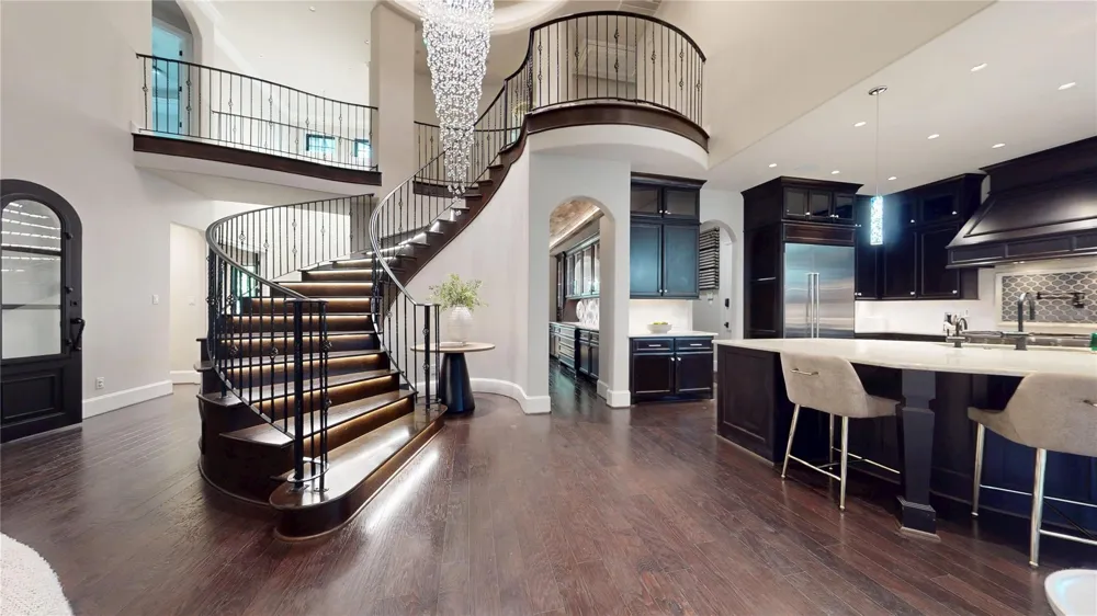 4719 Waring Street Houston, TX 77027