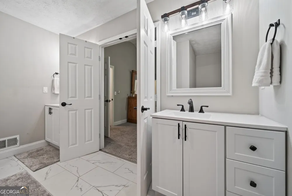 1380 Grayland Hills DR Lawrenceville, GA 30046