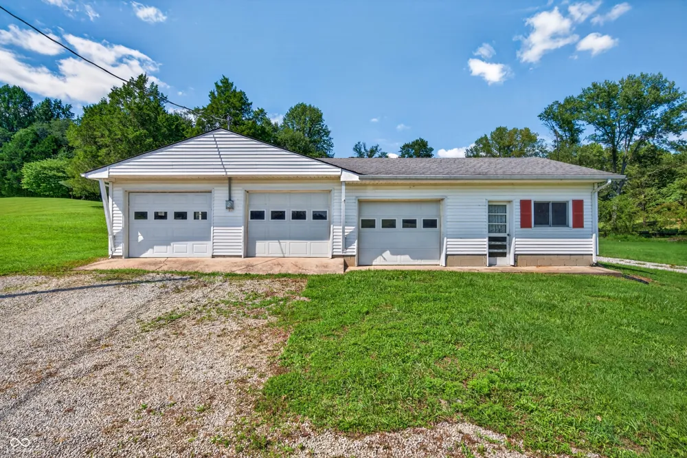 9830 W County Rd 750 N Elizabethtown, IN 47232