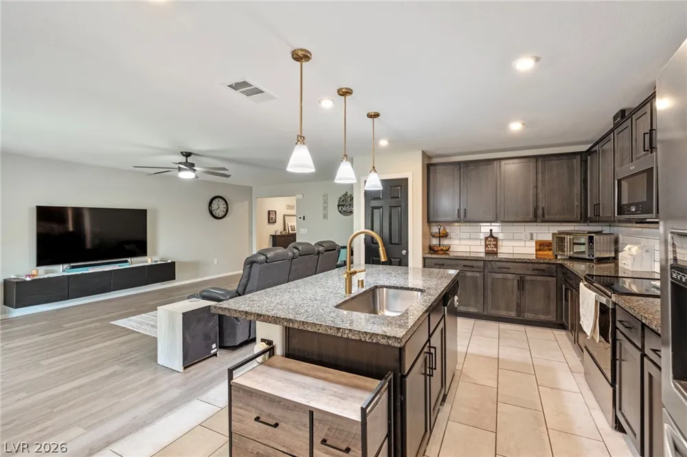 435 Triple Falls Street Indian Springs, NV 89018