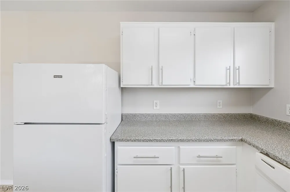 3956 Danny Melamed Avenue #202 Las Vegas, NV 89110