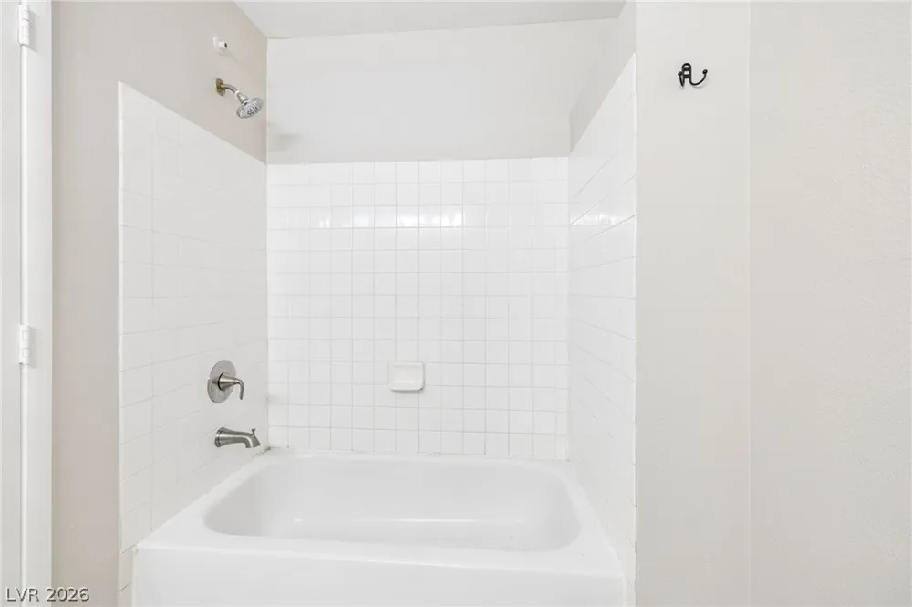 3956 Danny Melamed Avenue #202 Las Vegas, NV 89110