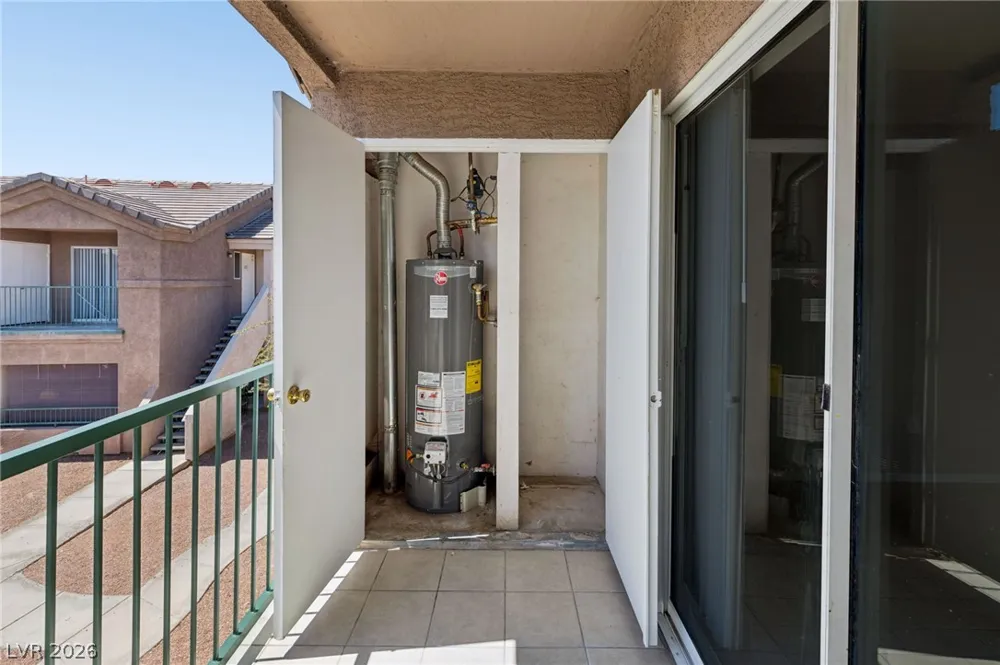 3956 Danny Melamed Avenue #202 Las Vegas, NV 89110