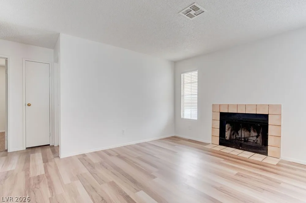 4182 Orbit Avenue Las Vegas, NV 89115