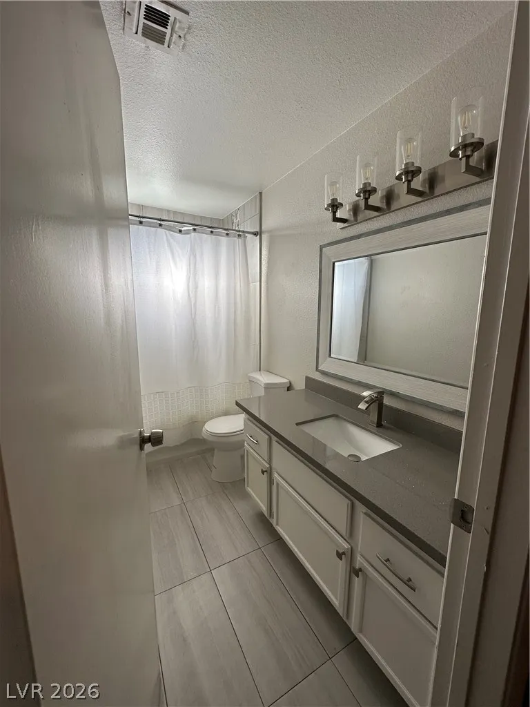 8633 Caribbean Court Las Vegas, NV 89117