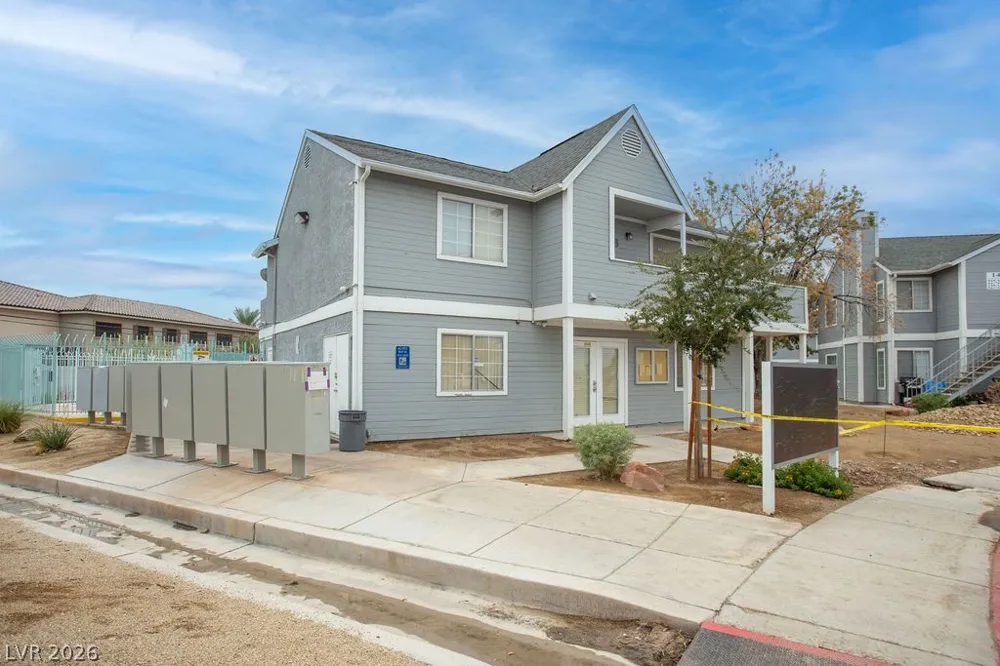 1926 Nebula Drive Las Vegas, NV 89115