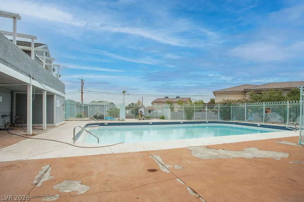 1926 Nebula Drive Las Vegas, NV 89115