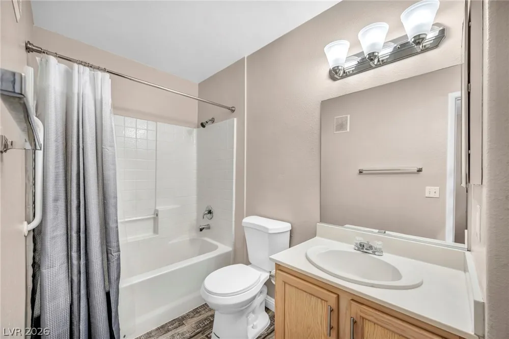3060 Tarpon Drive #102 Las Vegas, NV 89120