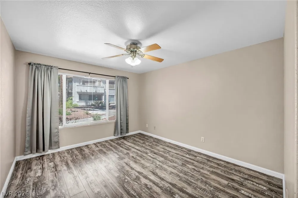 3060 Tarpon Drive #102 Las Vegas, NV 89120