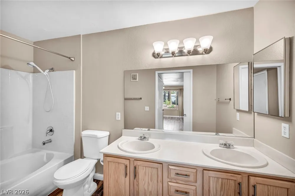 3060 Tarpon Drive #102 Las Vegas, NV 89120