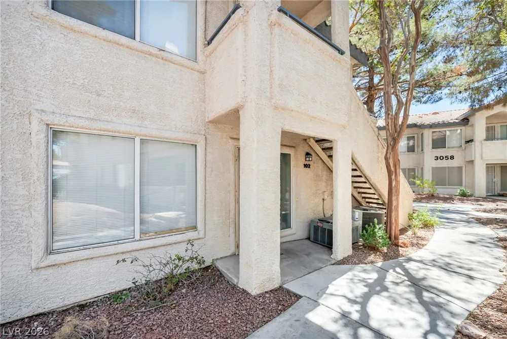 3060 Tarpon Drive #102 Las Vegas, NV 89120