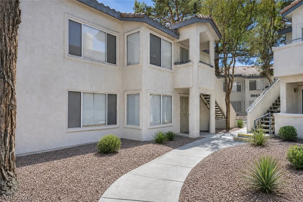 3060 Tarpon Drive #102 Las Vegas, NV 89120