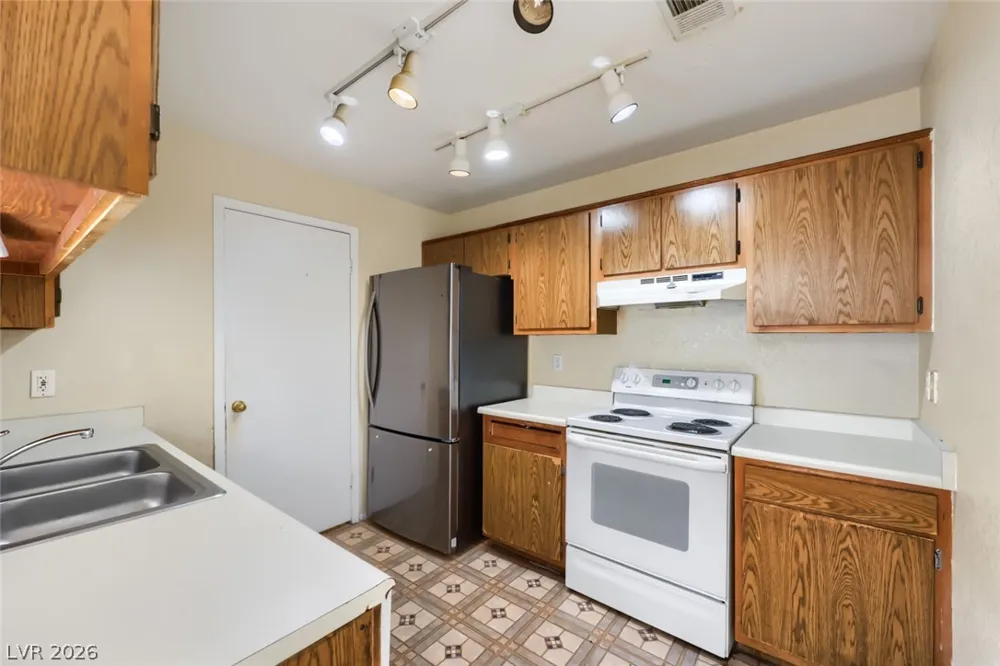 6750 Del Rey Avenue #159 Las Vegas, NV 89146
