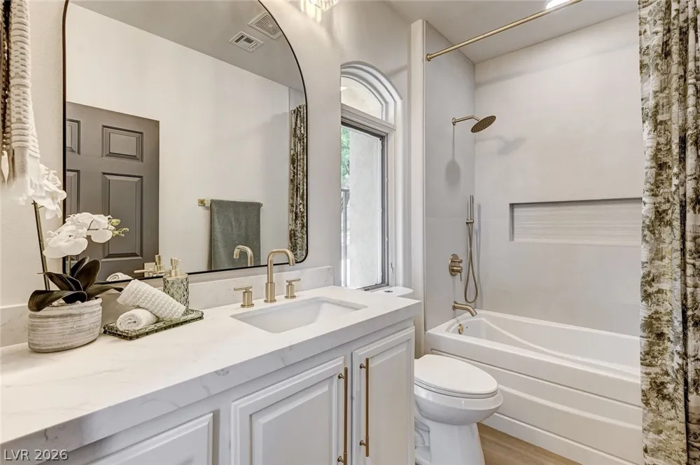 26 Strada Principale Henderson, NV 89011