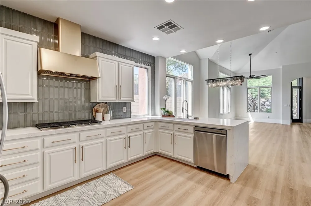 26 Strada Principale Henderson, NV 89011