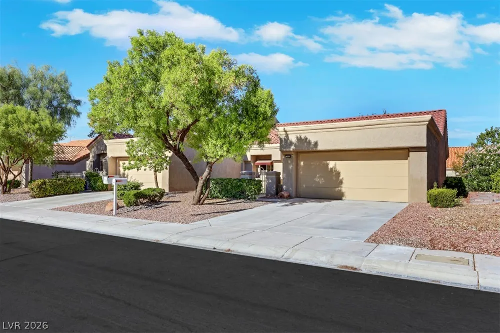 2448 Sunup Drive Las Vegas, NV 89134
