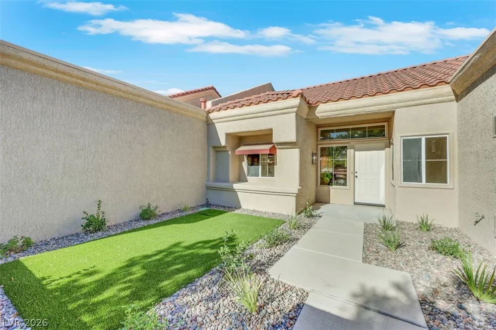 2448 Sunup Drive Las Vegas, NV 89134