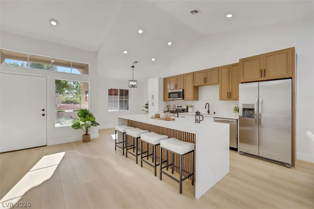 2448 Sunup Drive Las Vegas, NV 89134