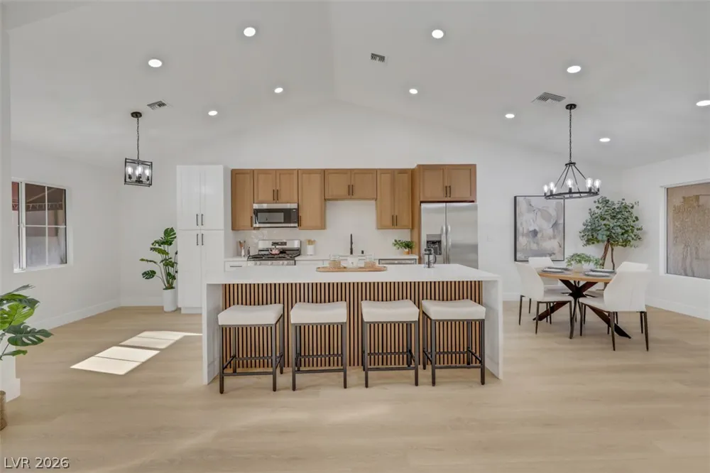 2448 Sunup Drive Las Vegas, NV 89134