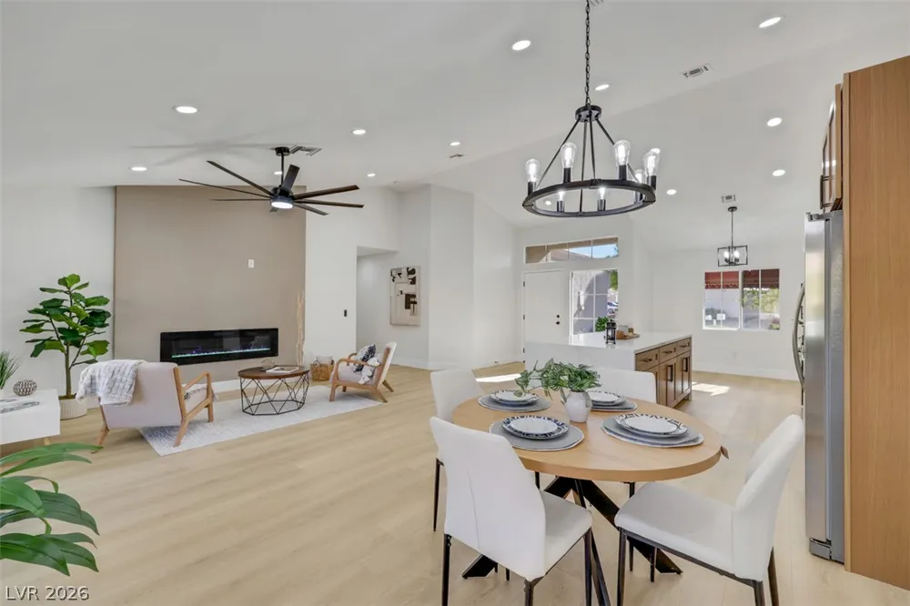 2448 Sunup Drive Las Vegas, NV 89134