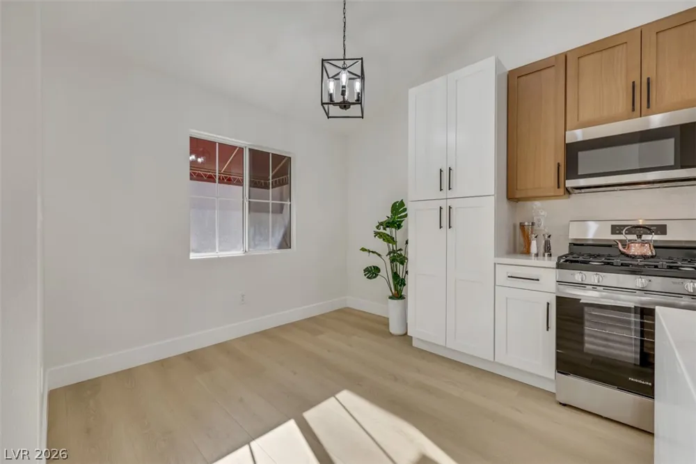 2448 Sunup Drive Las Vegas, NV 89134