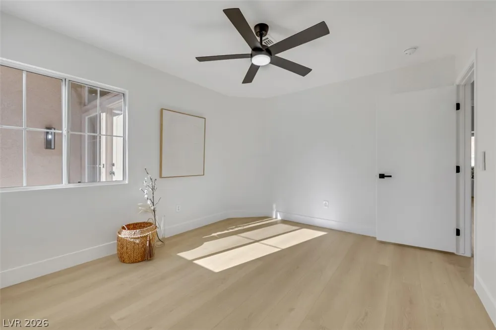 2448 Sunup Drive Las Vegas, NV 89134
