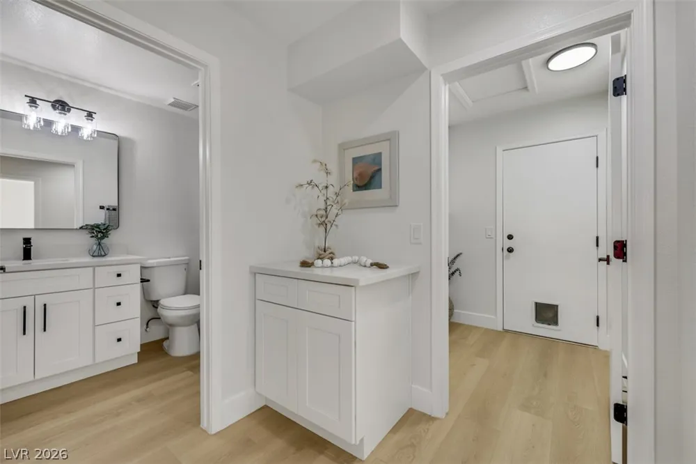 2448 Sunup Drive Las Vegas, NV 89134