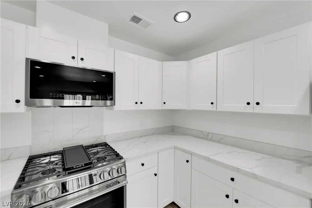 3100 Chadford Place Las Vegas, NV 89102