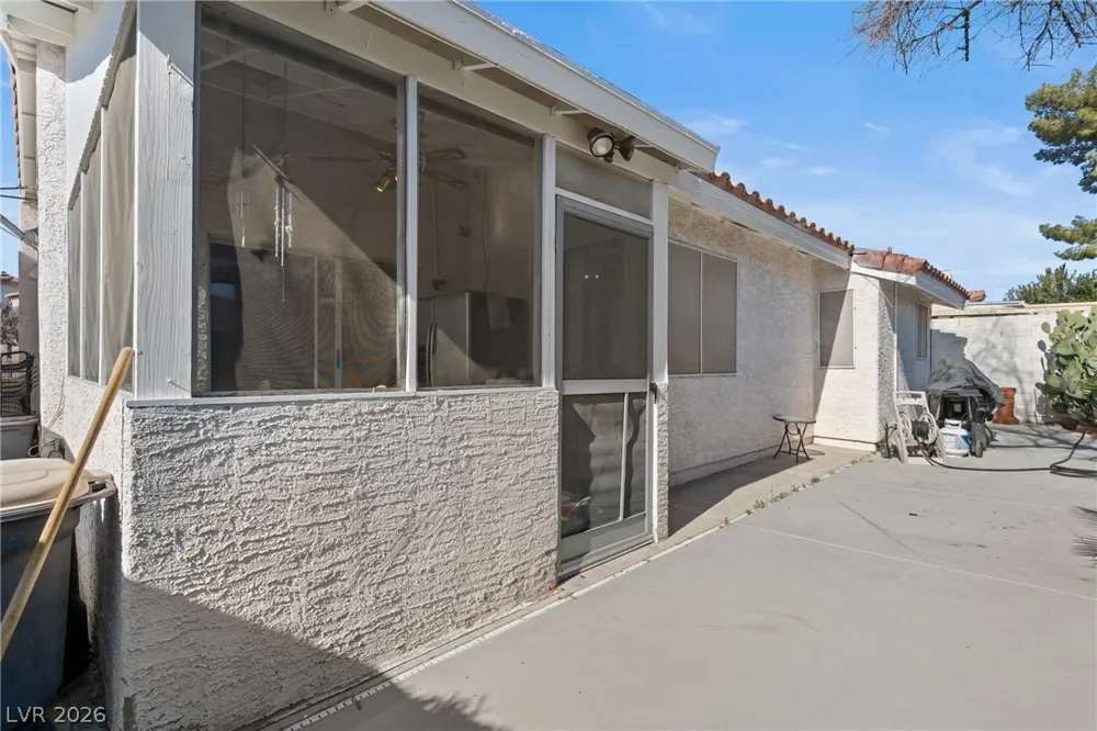 3212 Ivory Coast Drive Las Vegas, NV 89117