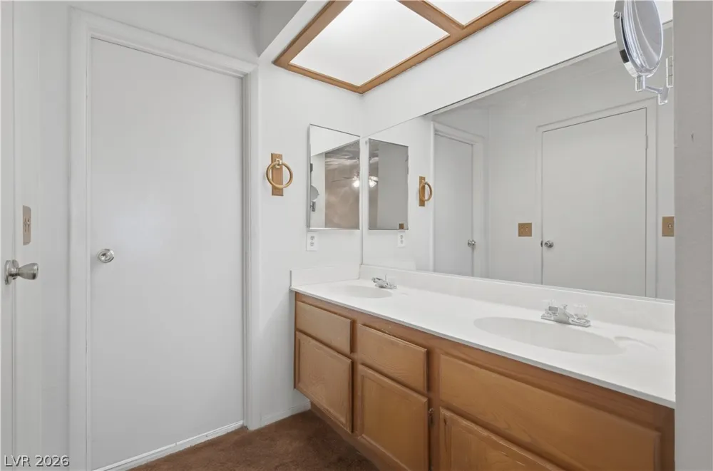 3212 Ivory Coast Drive Las Vegas, NV 89117