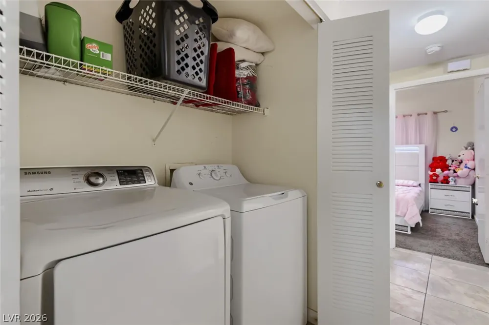 5650 Sahara Avenue #1055 Las Vegas, NV 89142