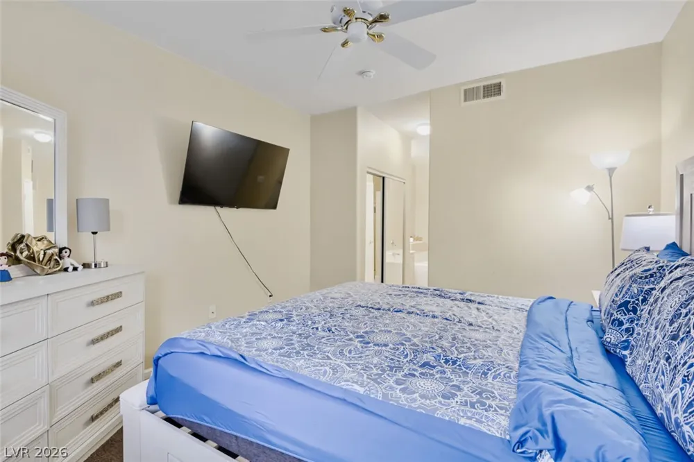 5650 Sahara Avenue #1055 Las Vegas, NV 89142